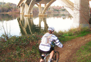 Off-road bicycling is allowed along Lake Natoma.